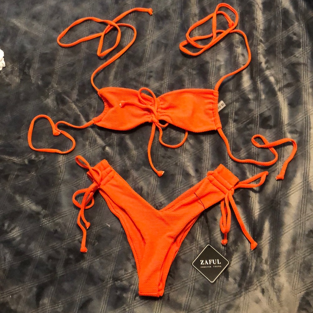 ZAFUL Textured Cinched Bralette Bikini Swimsuit